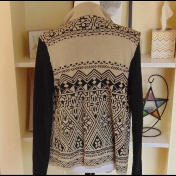 NWOT LUCKY BRAND AZTEC CARDIGAN - Picture 2 of 4